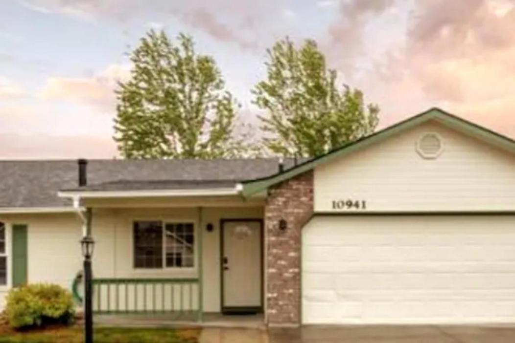 Hello Dolly: Cozy 3-bed Retreat With Fireplace Near Trails And River * Eagle
